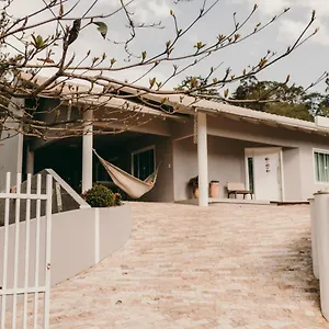 Casa de Férias Casa Confortavel Em Local Tranquilo., Rodeio